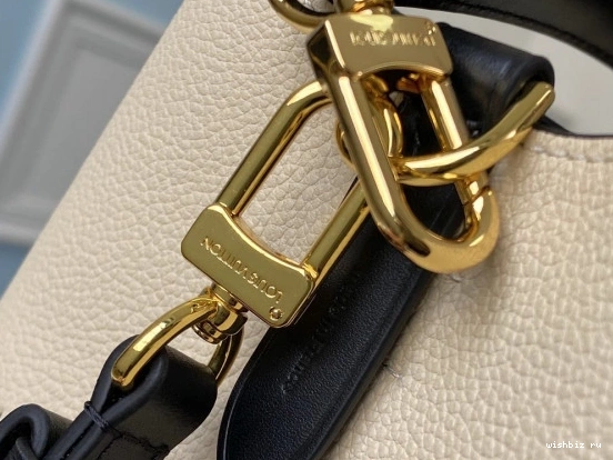 WIS VUITTON NÉONOÉ LOUIS 0217